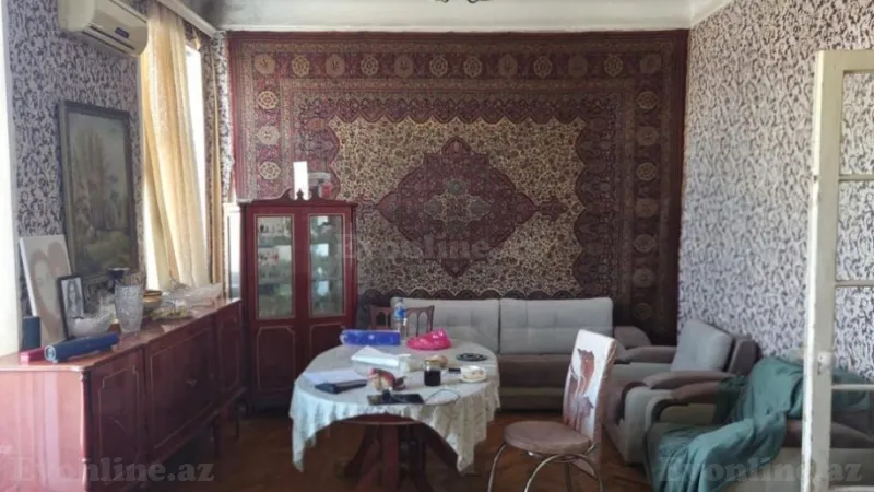 Satılır 3 otaqlı Mənzil Köhnə tikili 95 m² Sabunçu r.