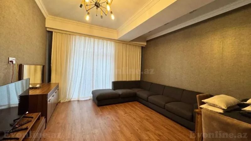 Kirayə verilir 4 otaqlı Mənzil Yeni tikili 144 m² Xətai r. - şəkil 2