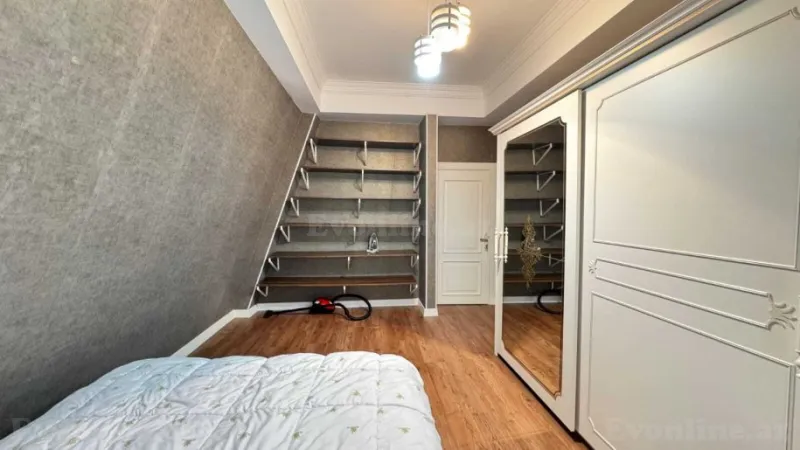 Kirayə verilir 4 otaqlı Mənzil Yeni tikili 144 m² Xətai r. - şəkil 4