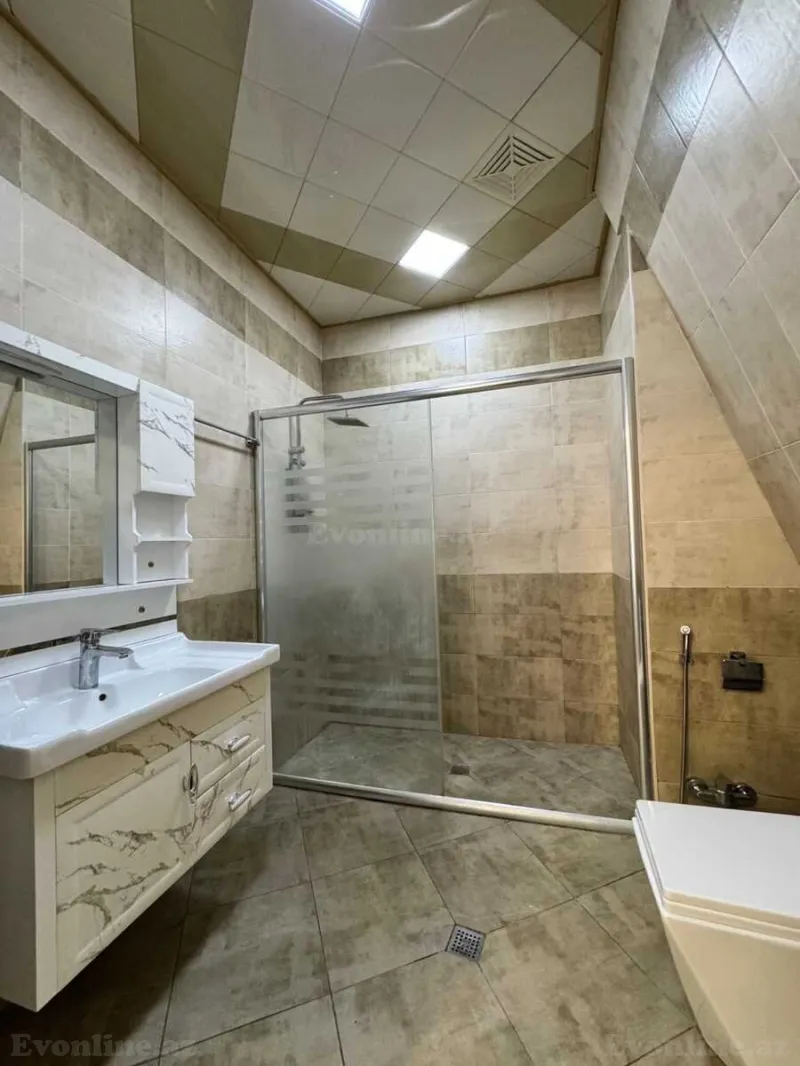 Kirayə verilir 4 otaqlı Mənzil Yeni tikili 144 m² Xətai r. - şəkil 15