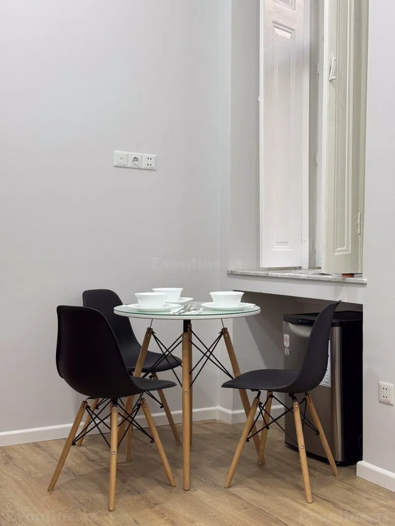 Kirayə verilir 2 otaqlı Mənzil Köhnə tikili 40 m² Sahil m. - şəkil 6