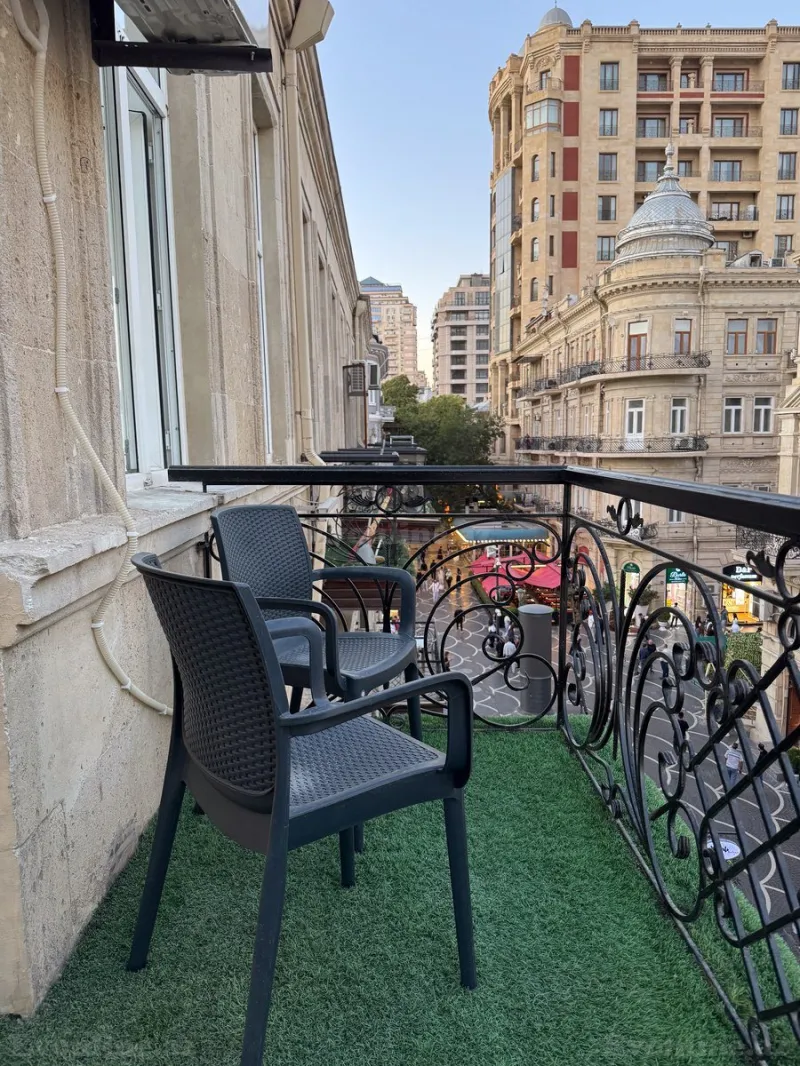 Kirayə verilir 2 otaqlı Mənzil Köhnə tikili 40 m² Sahil m. - şəkil 12