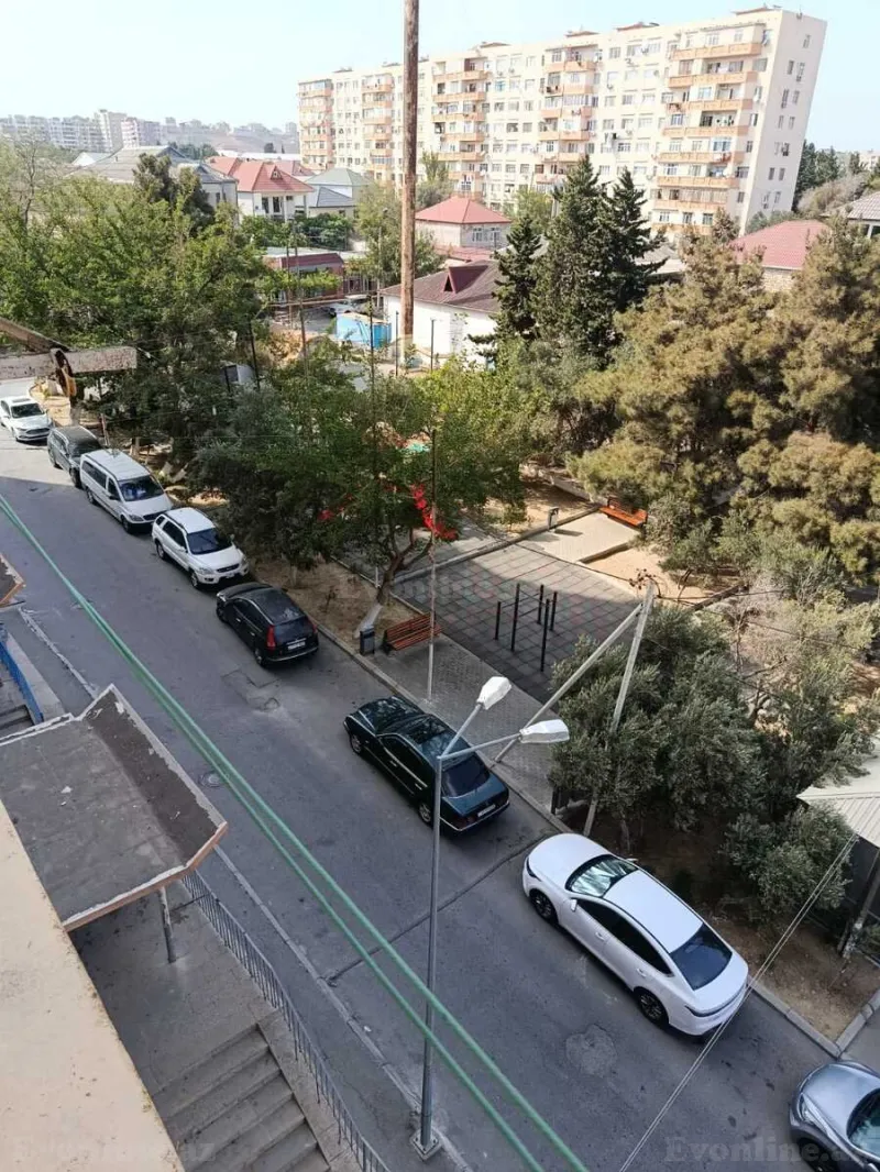 Satılır 3 otaqlı Mənzil Köhnə tikili 72 m² Qaraçuxur - şəkil 20