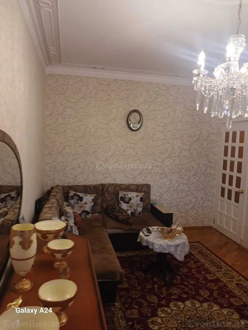 Satılır 3 otaqlı Mənzil Köhnə tikili 90 m² Yeni Yasamal - şəkil 3