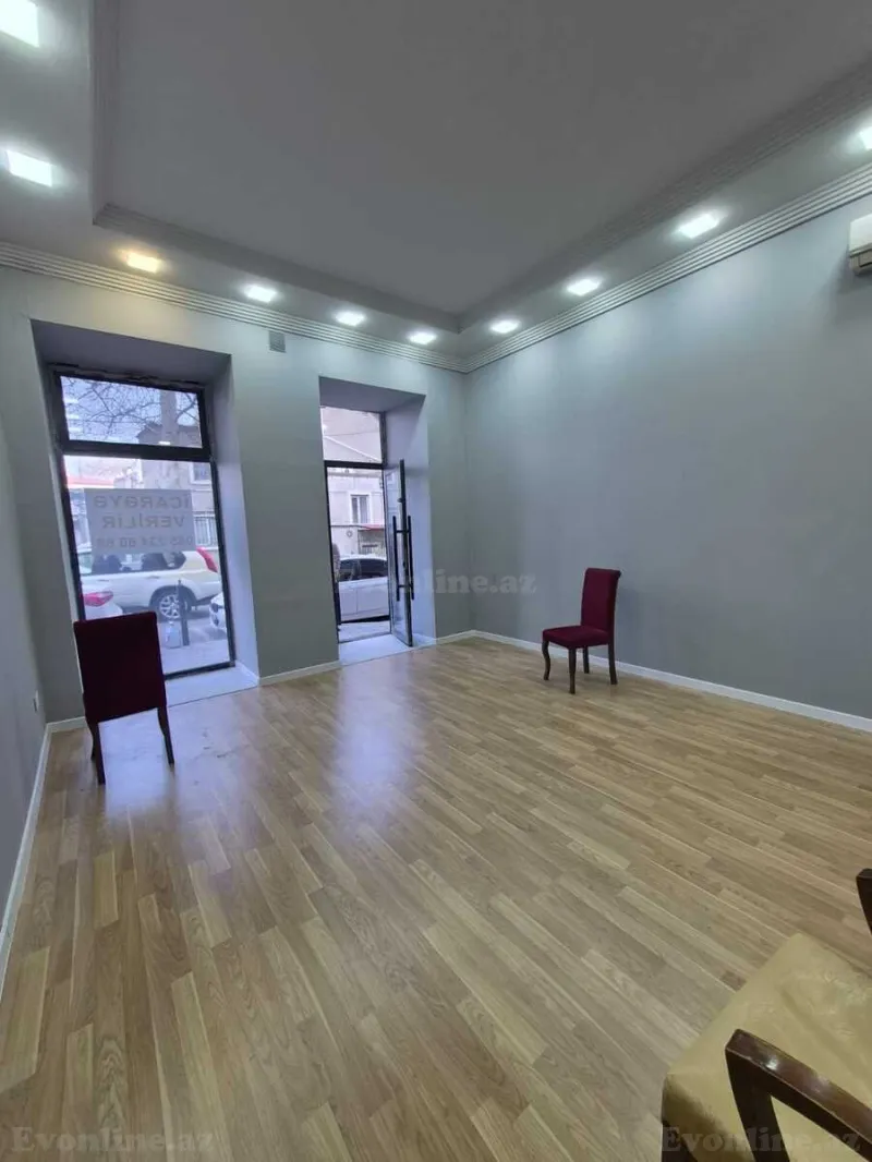 Kirayə verilir Obyekt 65 m² İçərişəhər m.