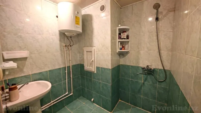 Satılır 1 otaqlı Mənzil Köhnə tikili 50 m² Gənclik m. - şəkil 10