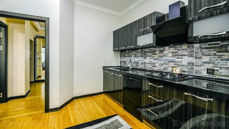 Kirayə verilir 3 otaqlı Mənzil Yeni tikili 135 m² Yeni Yasamal - şəkil 11