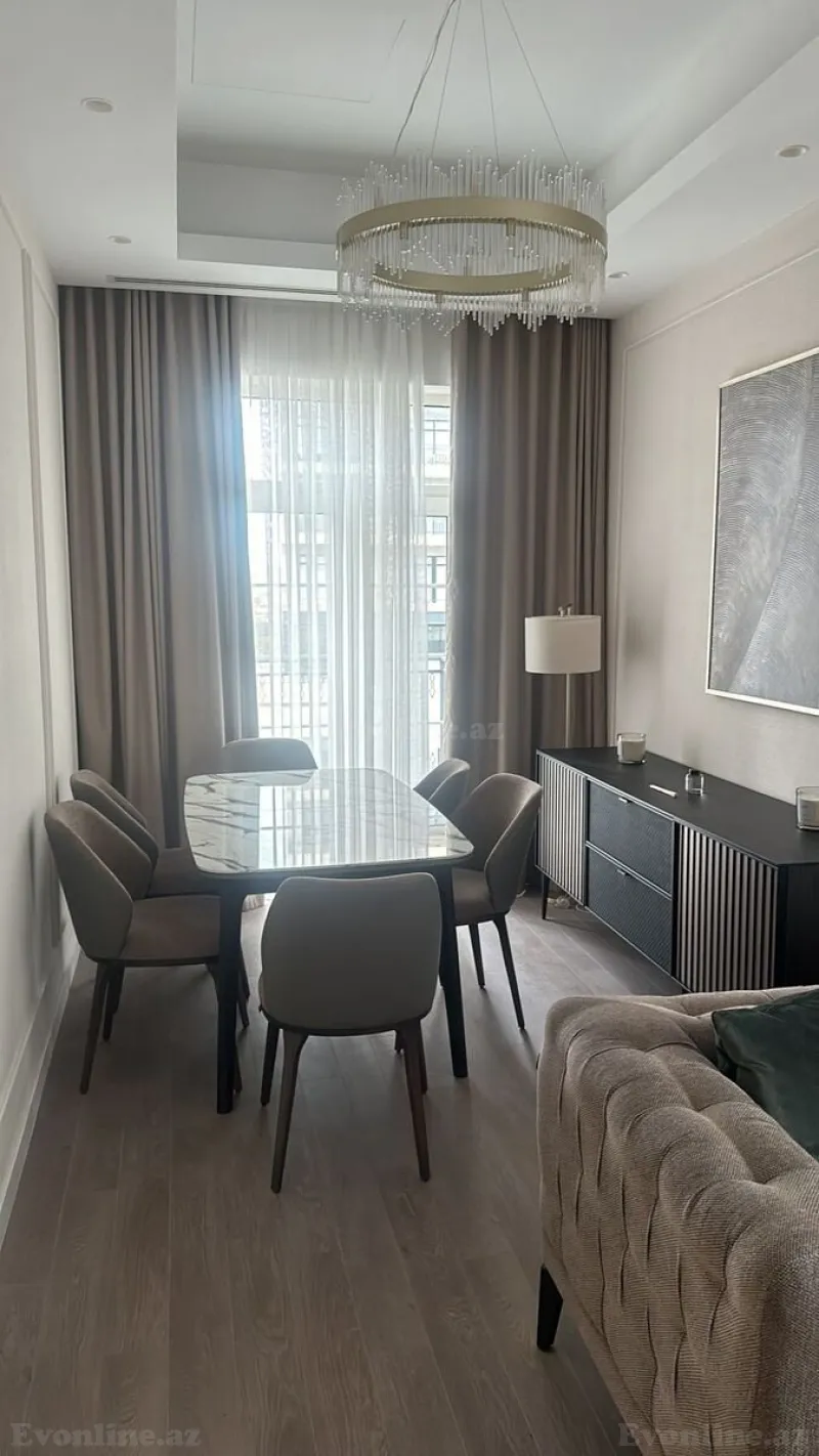 Kirayə verilir 3 otaqlı Mənzil Yeni tikili 140 m² Xətai r.