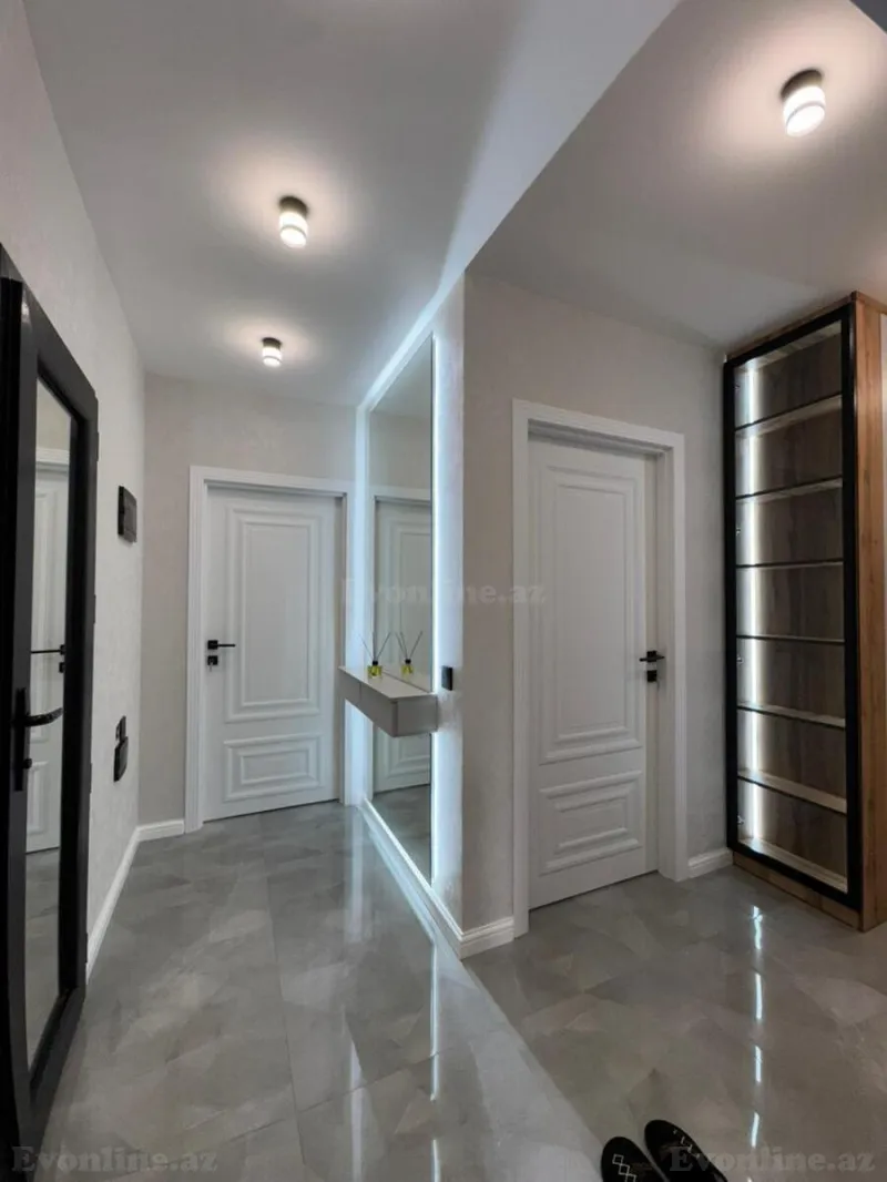 Satılır 3 otaqlı Mənzil Köhnə tikili 60 m² Xalqlar Dostluğu m. - şəkil 3