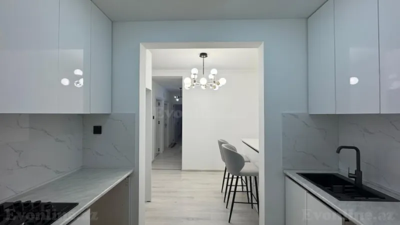 Satılır 3 otaqlı Mənzil Köhnə tikili 60 m² Xətai r. - şəkil 8