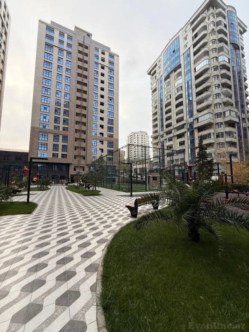 Satılır 4 otaqlı Mənzil Yeni tikili 149 m² Nəsimi r.