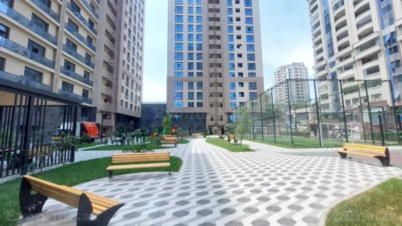 Satılır 4 otaqlı Mənzil Yeni tikili 149 m² Nəsimi r. - şəkil 4