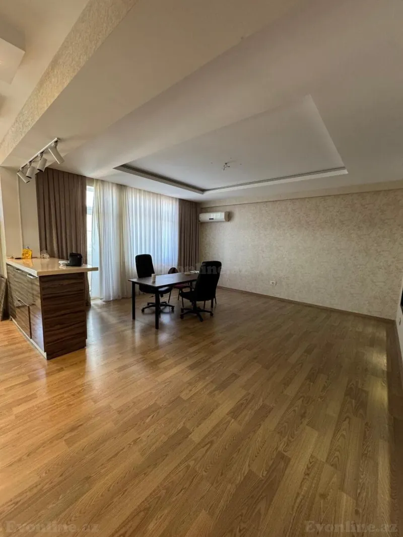 Satılır 3 otaqlı Mənzil Yeni tikili 130 m² 8-ci kilometr - şəkil 2