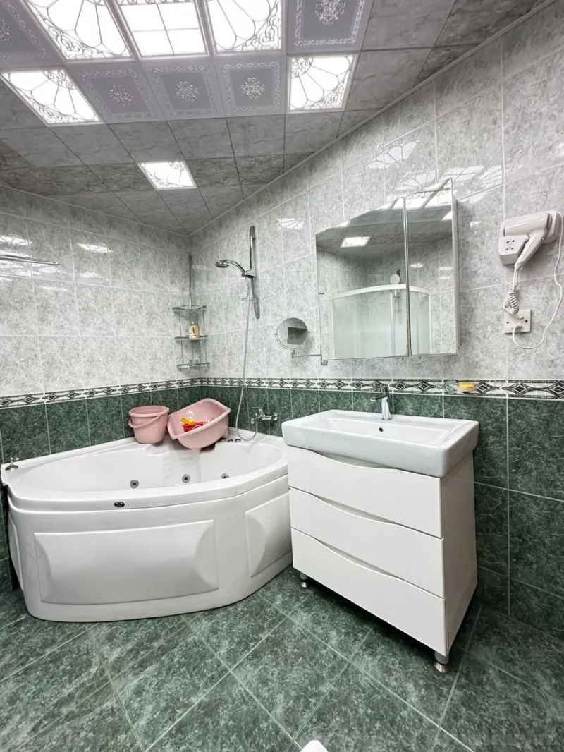 Satılır 4 otaqlı Mənzil Yeni tikili 175 m² Nəriman Nərimanov m. - şəkil 11