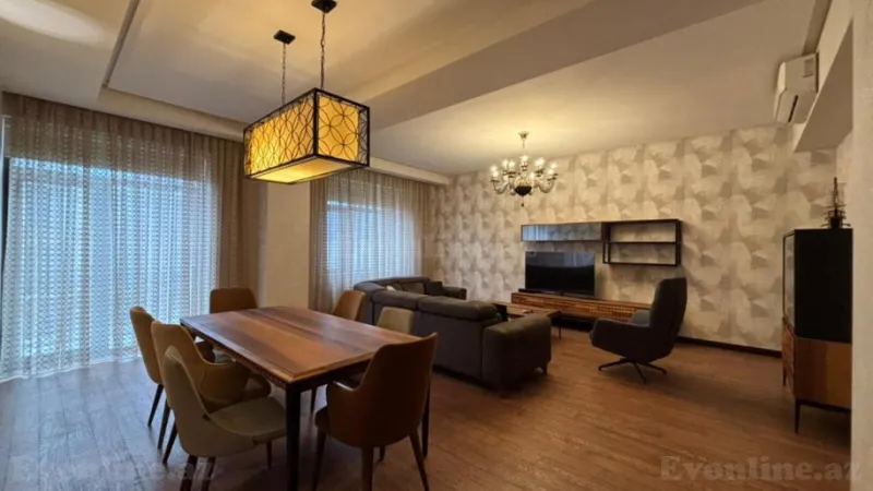 Kirayə verilir 3 otaqlı Mənzil Yeni tikili 170 m² Xətai r.