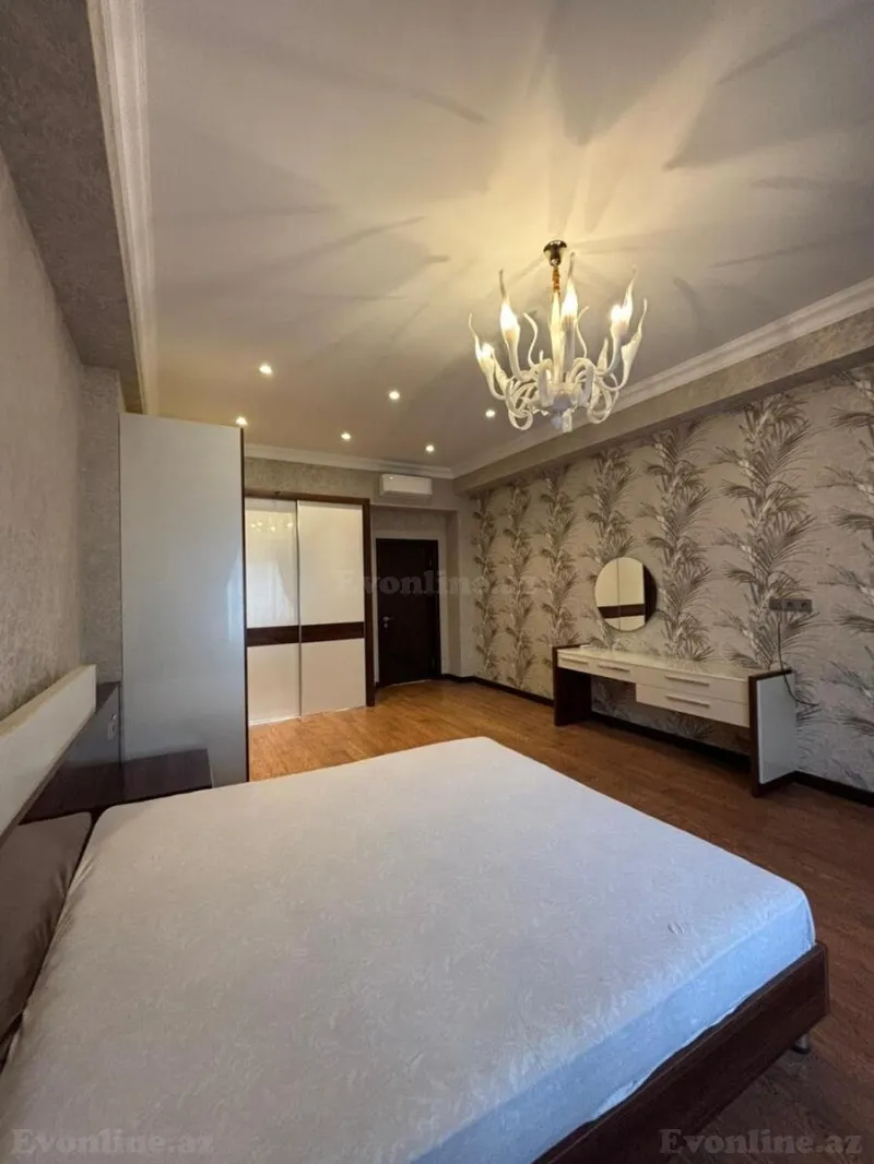 Kirayə verilir 3 otaqlı Mənzil Yeni tikili 170 m² Xətai r. - şəkil 8