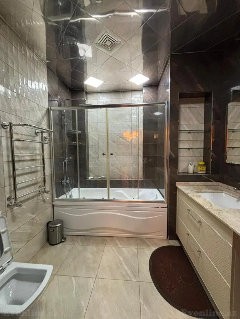 Kirayə verilir 3 otaqlı Mənzil Yeni tikili 170 m² Xətai r. - şəkil 19