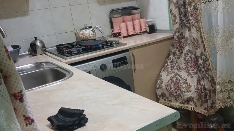 Satılır 2 otaqlı Mənzil Köhnə tikili 50 m² Əmircan - şəkil 18