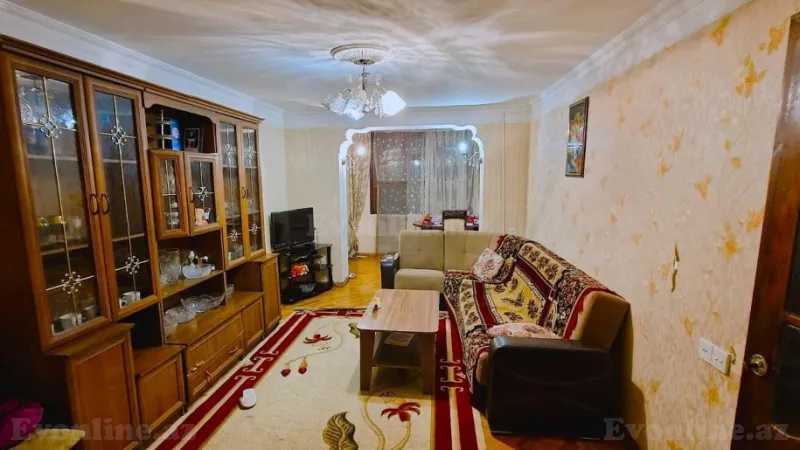 Satılır 3 otaqlı Mənzil Köhnə tikili 65 m² Yasamal