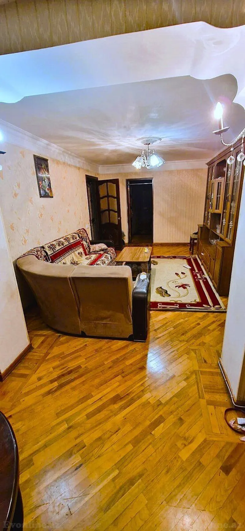 Satılır 3 otaqlı Mənzil Köhnə tikili 65 m² Yasamal - şəkil 2
