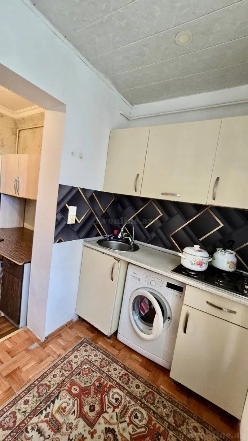 Satılır 2 otaqlı Mənzil Köhnə tikili 48 m² Yeni Yasamal - şəkil 14