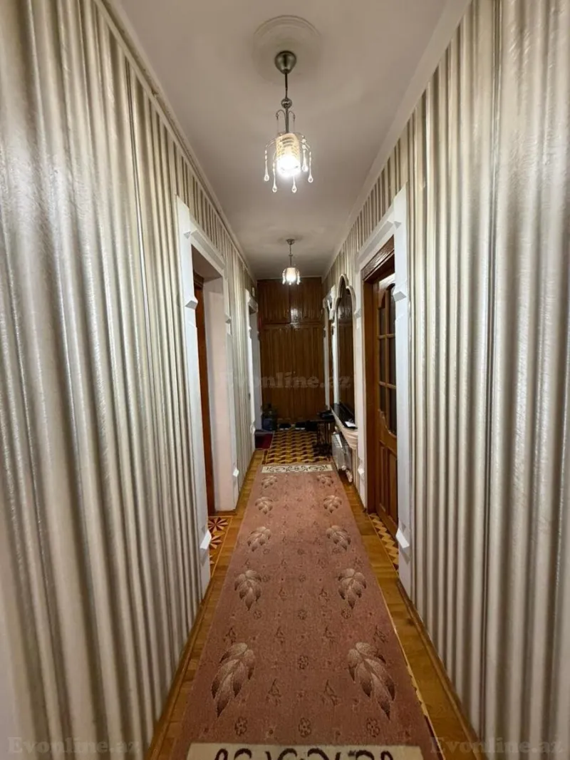 Satılır 4 otaqlı Mənzil Köhnə tikili 100 m² Gənclik m. - şəkil 8