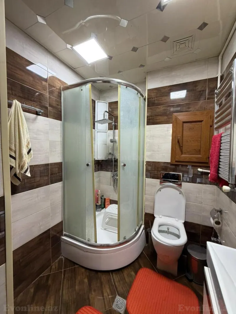 Satılır 4 otaqlı Mənzil Köhnə tikili 100 m² Gənclik m. - şəkil 10