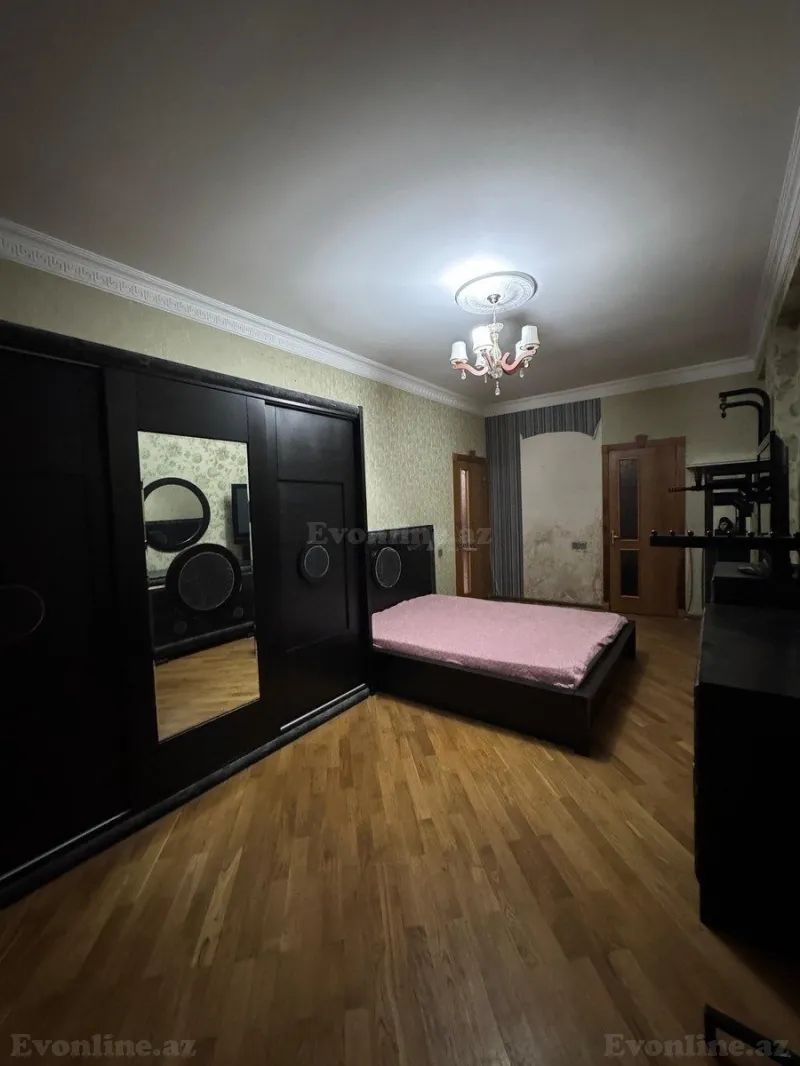 Satılır 3 otaqlı Mənzil Yeni tikili 125 m² 8 Noyabr m. - şəkil 3