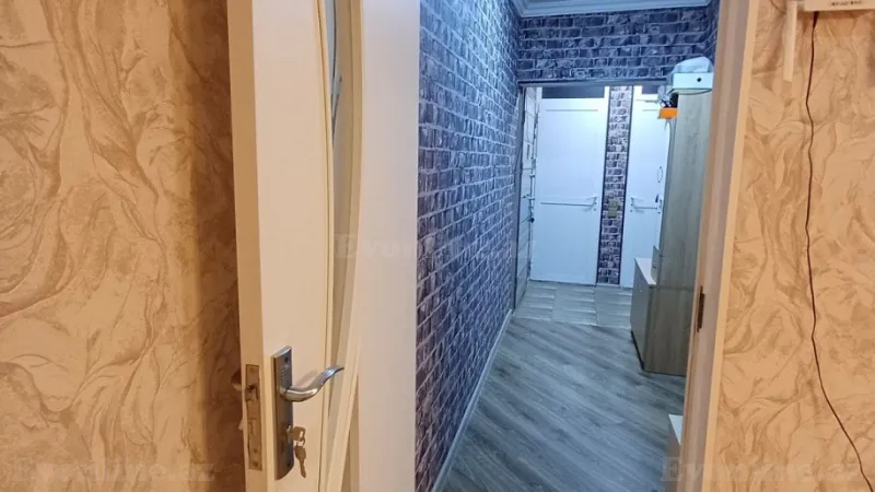 Satılır 2 otaqlı Mənzil Köhnə tikili 60 m² Gəncə - şəkil 6