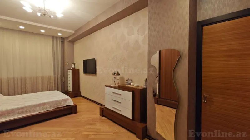 Satılır 4 otaqlı Mənzil Yeni tikili 200.5 m² 28 May m. - şəkil 9