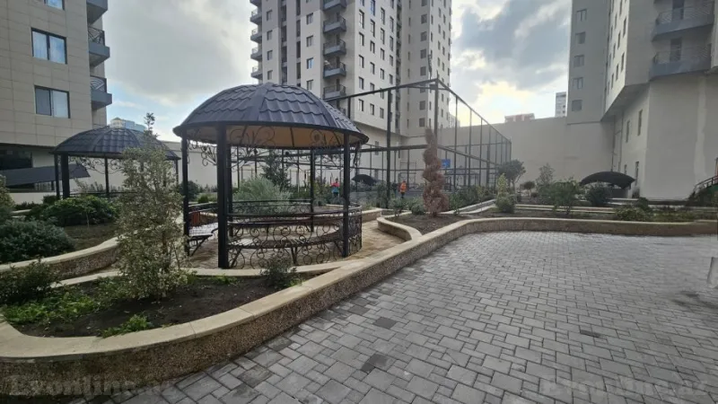 Kirayə verilir 3 otaqlı Mənzil Yeni tikili 130 m² Nəsimi r. - şəkil 4