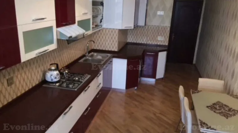 Kirayə verilir 3 otaqlı Mənzil Yeni tikili 140 m² Xətai m. - şəkil 12