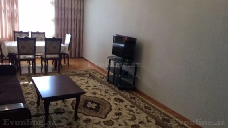 Kirayə verilir 3 otaqlı Mənzil Yeni tikili 140 m² Xətai m. - şəkil 16