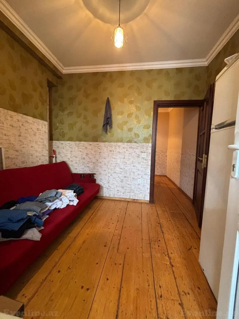 Satılır 2 otaqlı Mənzil Köhnə tikili 50 m² Yeni Yasamal - şəkil 2