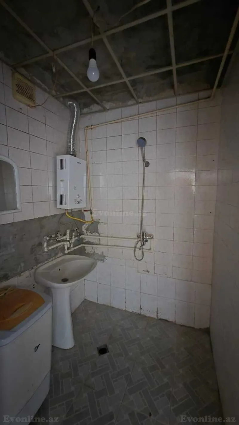 Kirayə verilir 2 otaqlı Mənzil Köhnə tikili 50 m² 1-ci mikrorayon - şəkil 6