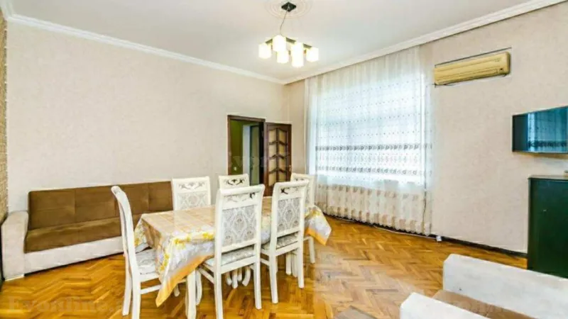 Kirayə verilir 3 otaqlı Mənzil Köhnə tikili 102 m² Sahil m. - şəkil 3