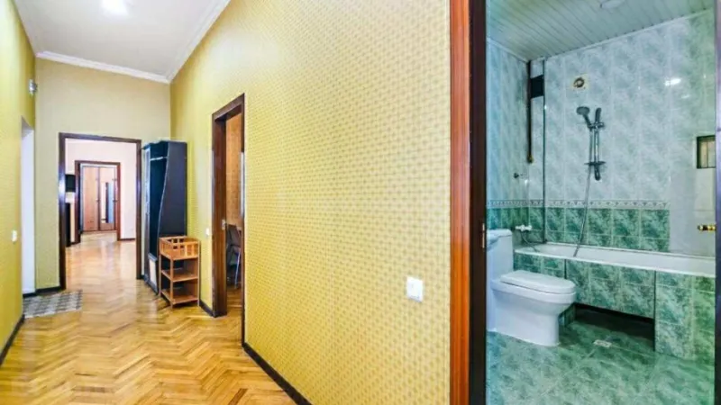 Kirayə verilir 3 otaqlı Mənzil Köhnə tikili 102 m² Sahil m. - şəkil 5