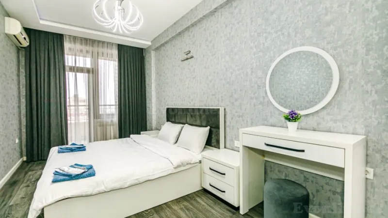 Kirayə verilir 2 otaqlı Mənzil Yeni tikili 75 m² Xətai m. - şəkil 16