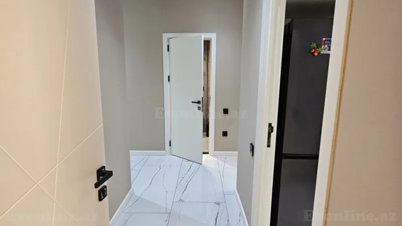 Satılır 3 otaqlı Mənzil Yeni tikili 85 m² 5-ci mikrorayon - şəkil 7