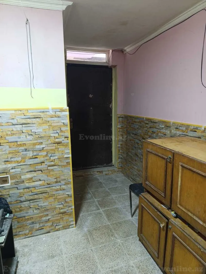 Satılır 2 otaqlı Mənzil Köhnə tikili 35 m² Sabunçu r. - şəkil 3