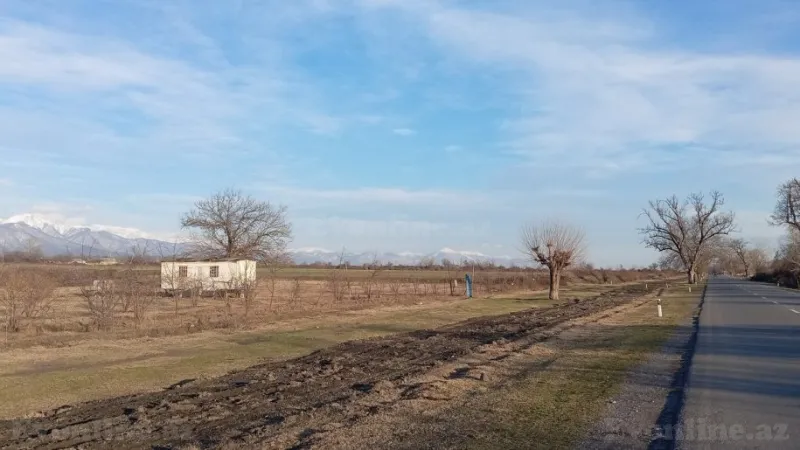 Satılır Torpaq 1.7 sot Qəbələ - şəkil 8