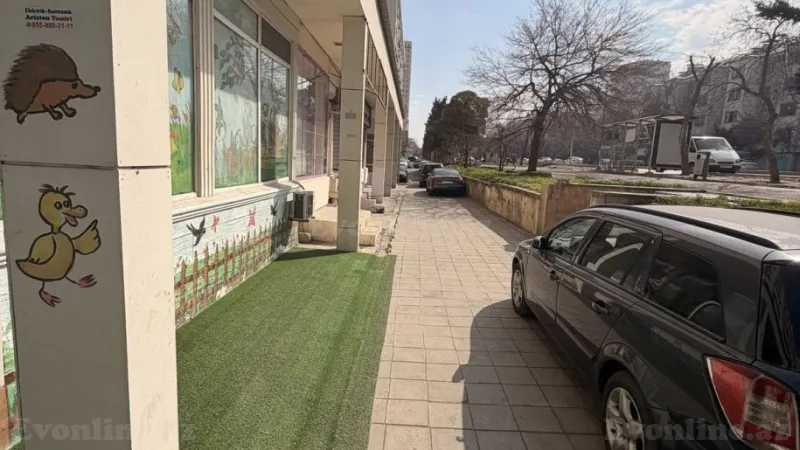 Kirayə verilir Obyekt 176 m² Yasamal