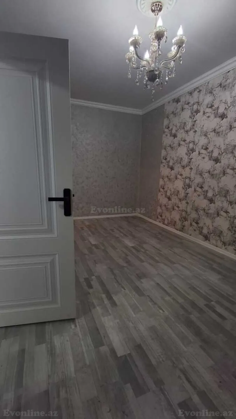 Satılır 2 otaqlı Mənzil Köhnə tikili 30 m² 2-ci mikrorayon - şəkil 2