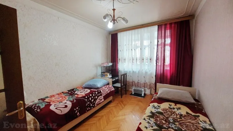 Satılır 3 otaqlı Mənzil Köhnə tikili 72 m² Sumqayıt - şəkil 4