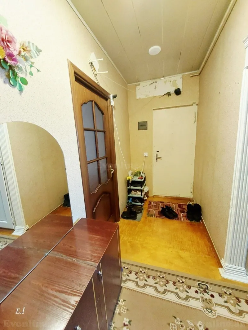 Satılır 3 otaqlı Mənzil Köhnə tikili 72 m² Sumqayıt - şəkil 12