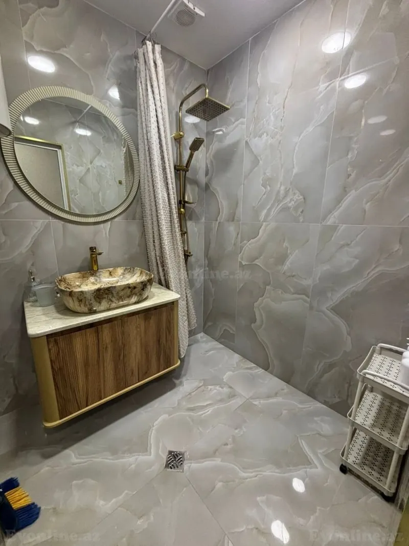 Kirayə verilir 5 otaqlı Mənzil Köhnə tikili 120 m² Suraxanı r. - şəkil 9