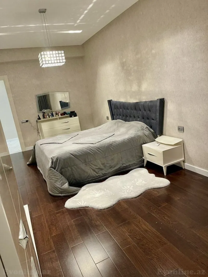 Kirayə verilir 2 otaqlı Mənzil Yeni tikili 100 m² Nəsimi r. - şəkil 4