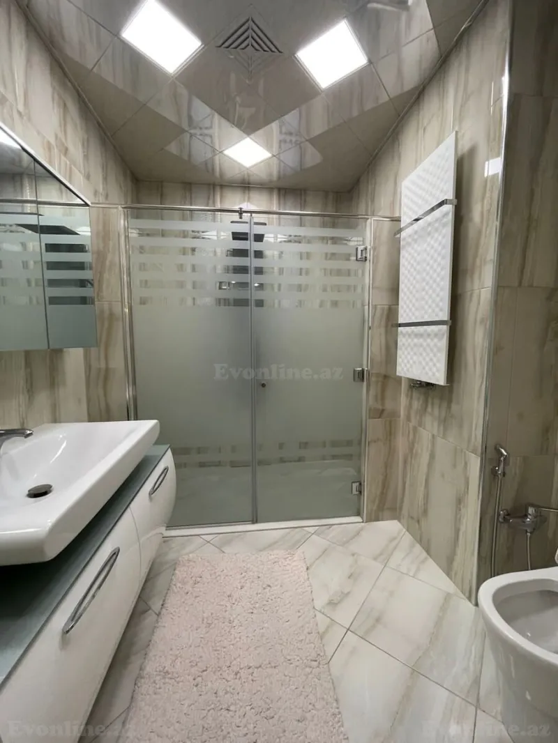 Kirayə verilir 4 otaqlı Mənzil Yeni tikili 150 m² Xətai m. - şəkil 19