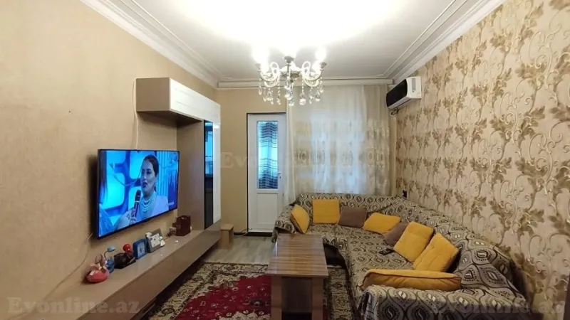 Satılır 3 otaqlı Mənzil Köhnə tikili 70 m² Köhnə Günəşli
