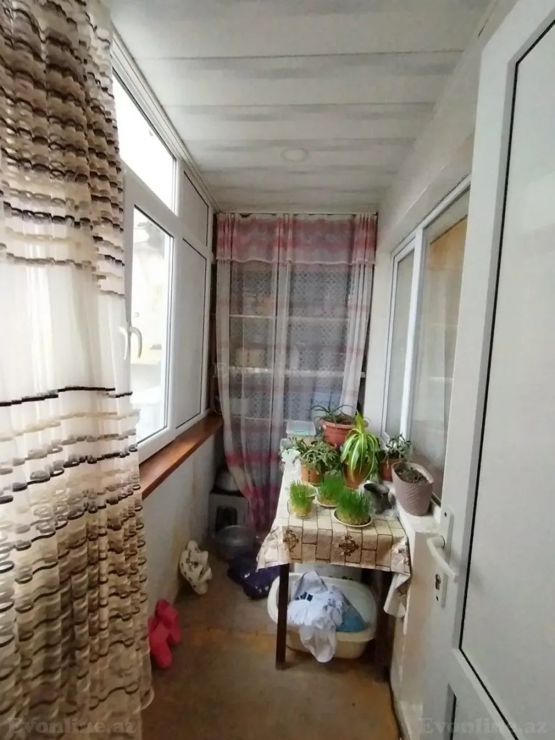 Satılır 3 otaqlı Mənzil Köhnə tikili 70 m² Köhnə Günəşli - şəkil 12